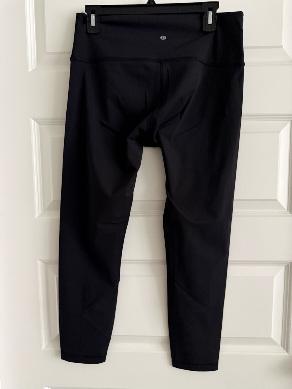 Lululemon women’s like new Black High-Waist Athletic Leggings size 12 - Picture 5 of 5